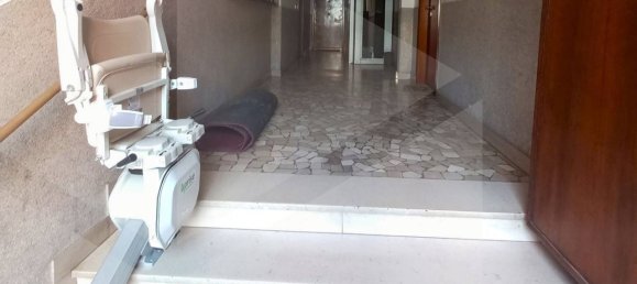4-salle Appartement à Bologna, Italy No. 23266 14