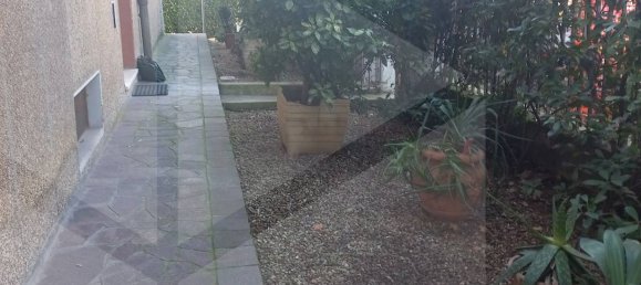 4-salle Appartement à Bologna, Italy No. 23266 4