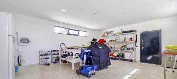 Villa 4+1 in Tepe, Turkey No. 8401 21