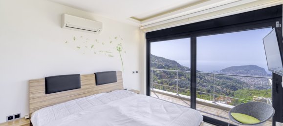 Villa 4+1 in Tepe, Turkey No. 8401 17