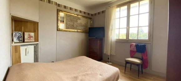2 Schlafzimmer Haus in Suresnes, France, Nr. 139026 6