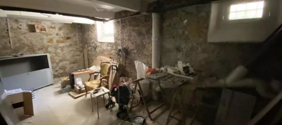 2 Schlafzimmer Haus in Suresnes, France, Nr. 139026 10