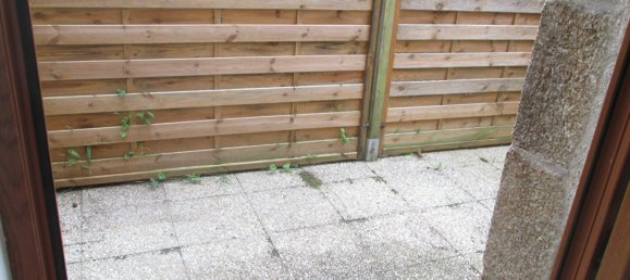 Studio in La Roche-Bernard, France No. 205748 7