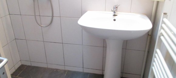 Studio in La Roche-Bernard, France No. 205748 6