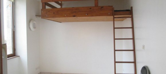 Studio in La Roche-Bernard, France No. 205748 3