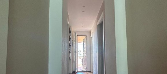 4 rooms Apartment in Sarzana, Italy No. 126015 17