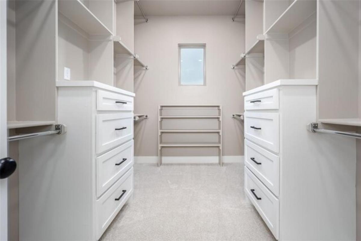 4 bedrooms House in Shawnee, USA No. 378141