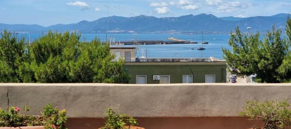 4-salle Penthouse à Cagliari, Italy No. 88760 10