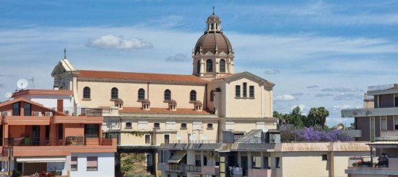 4-salle Penthouse à Cagliari, Italy No. 88760 3