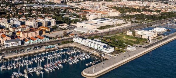 3 bedrooms Apartment in Lisbon, Portugal No. 115670 3