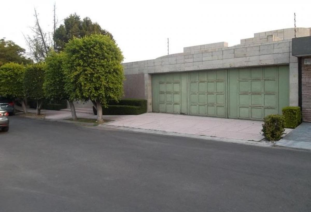 4 bedrooms House in Mexicali, Mexico No. 167254