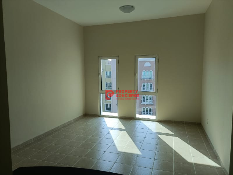 Studio in Discovery Gardens, UAE No. 42525