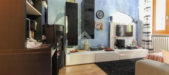 3 rooms Apartment in Roè Volciano, Italy No. 307617 8