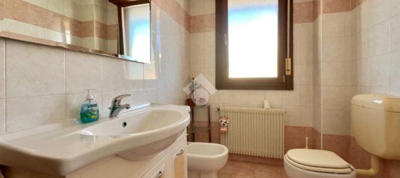 Квартира с 3 комнатами в Удине, Италия № 297820 19