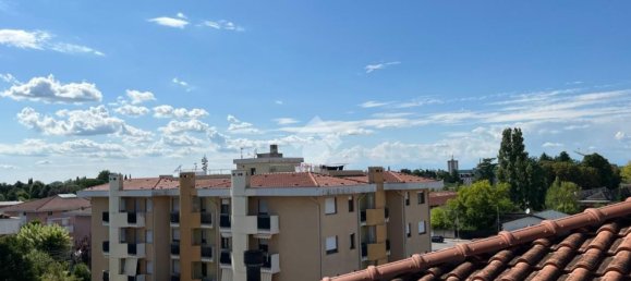 Квартира с 3 комнатами в Удине, Италия № 297820 30