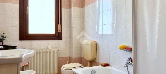 Квартира с 3 комнатами в Удине, Италия № 297820 18