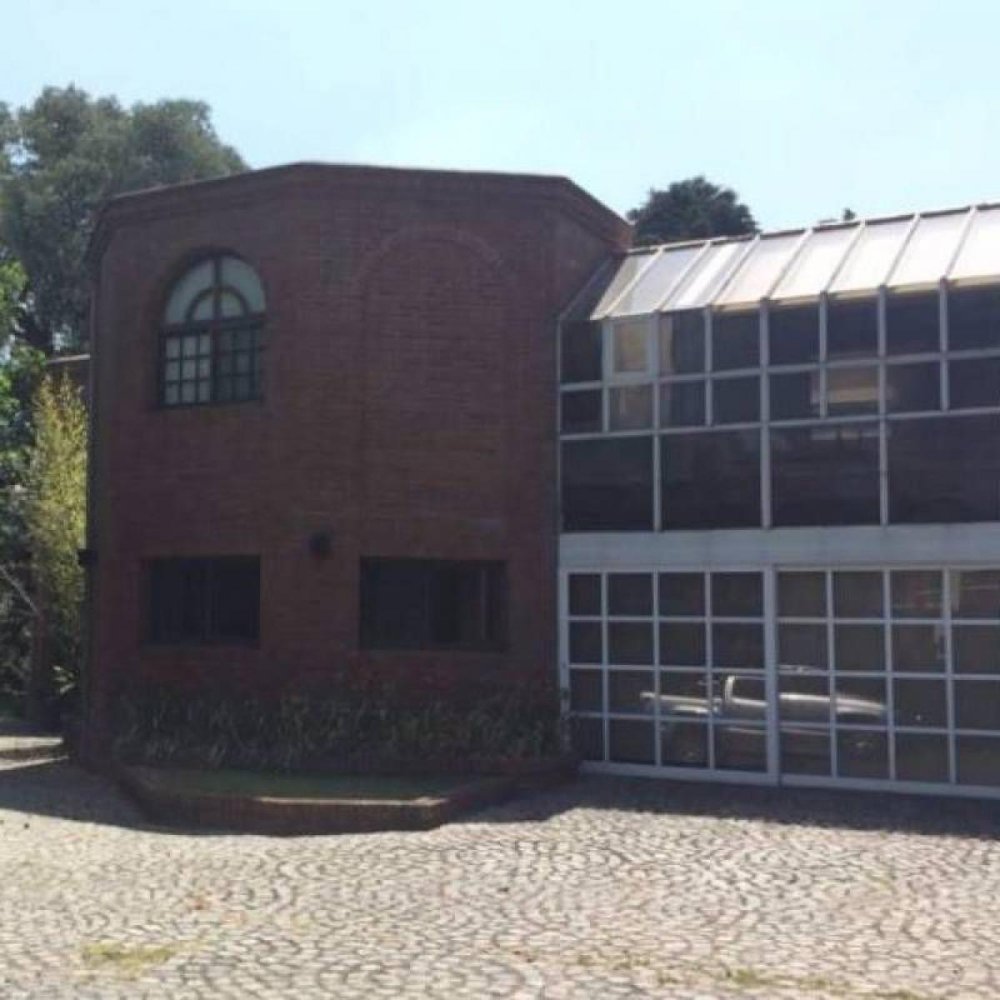 4 bedrooms House in Moreno, Argentina No. 94852