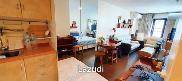 35m² Condo in Bangkok, Thailand No. 17049 3