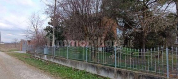 3 bedrooms Apartment in Magliano Alfieri, Italy No. 289851 5
