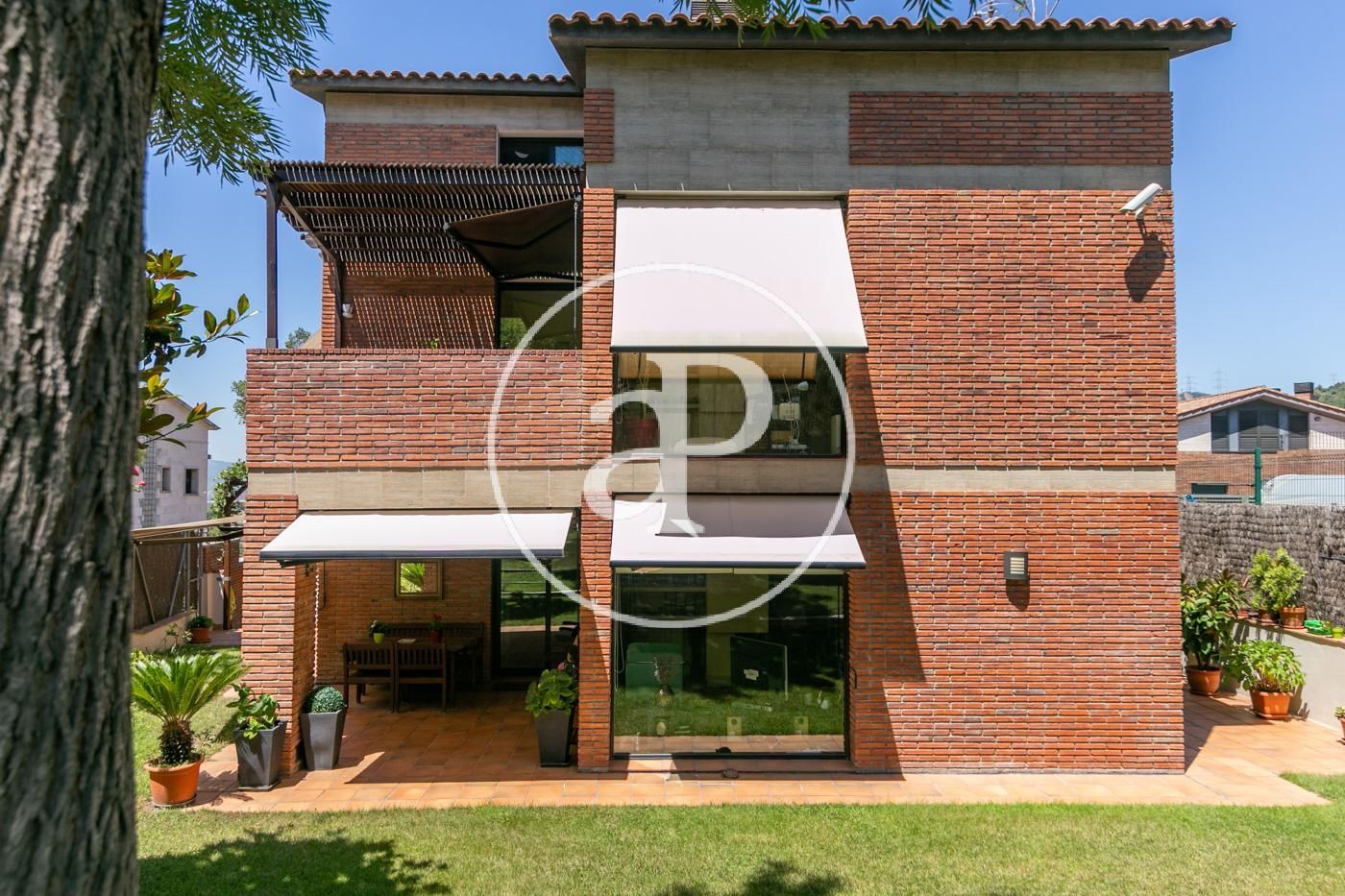 6 bedrooms House in Sant Just Desvern, Spain No. 25044