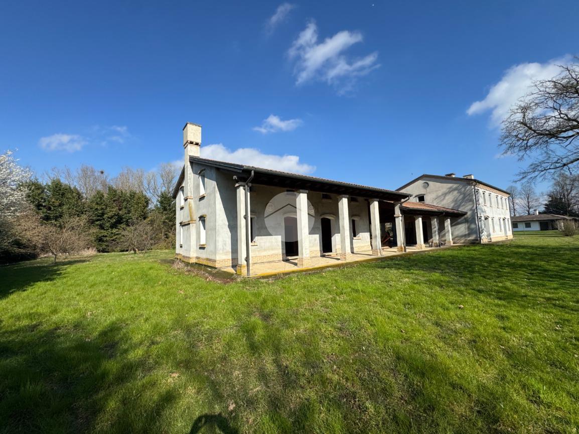 5غرفة فيلا في Vigonza, Italy رقم 230310