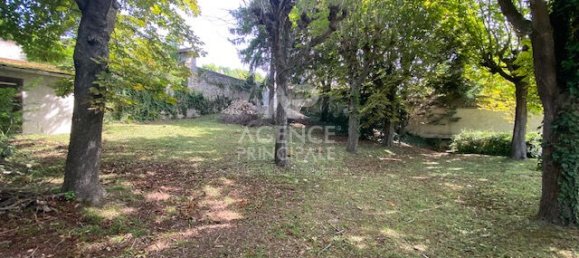 Grundstück in Vaux-sur-Seine, France 3717m², Nr. 187326 2