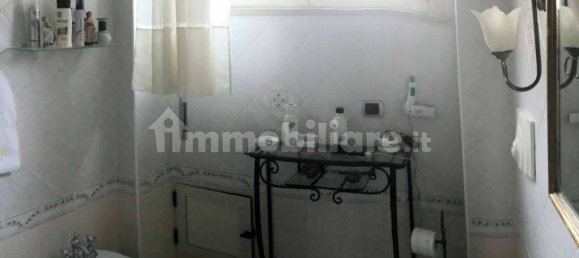 4 غرف نوم شقة في Reggio Calabria, Italy رقم 38510 11