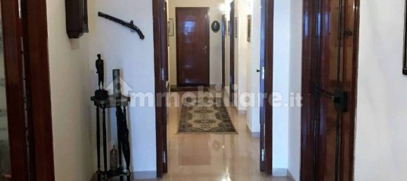 4 غرف نوم شقة في Reggio Calabria, Italy رقم 38510 4