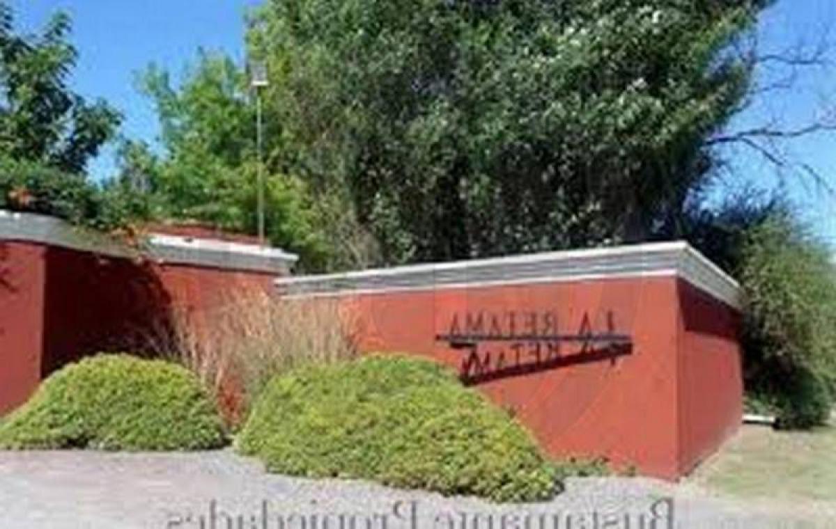  Land in Pilar, Argentina No. 37870