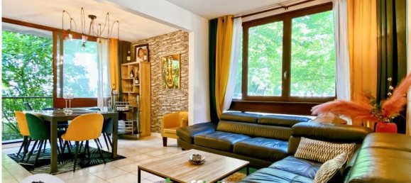 3 Schlafzimmer Wohnung in Fontenay-le-Fleury, France, Nr. 328777 3