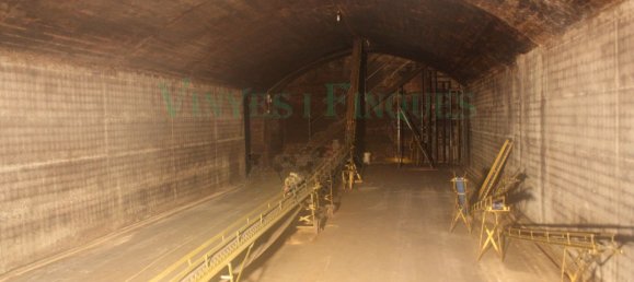 Земельный участок 2441м² в Барселона, Испания № 182745 3