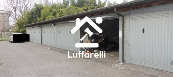 5 rooms Apartment in Roncaro, Italy No. 180624 11