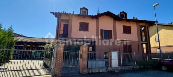 2 bedrooms Apartment in Carmagnola, Italy No. 330756 2