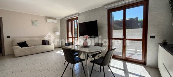 2 bedrooms Apartment in Carmagnola, Italy No. 330756 6