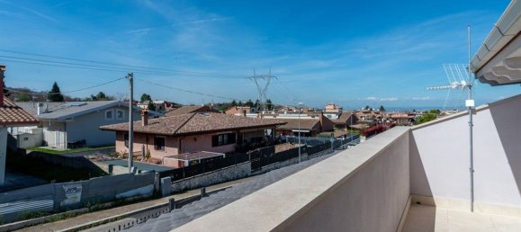 Casa de 4 divisões em San Cesareo, Italy N.º 8857 71