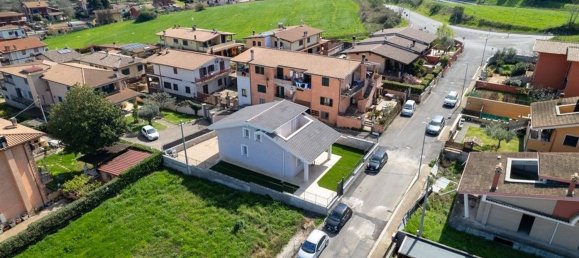 Casa de 4 divisões em San Cesareo, Italy N.º 8857 4