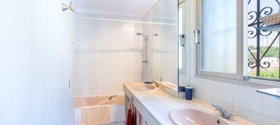 Дом с 6 спальнями в Марбелья, Испания № 140295 16