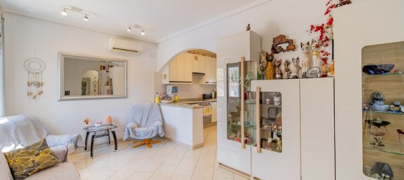 4 bedrooms Villa in Alicante, Spain No. 177171 8