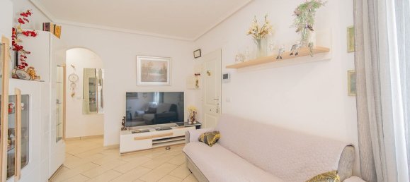 4 bedrooms Villa in Alicante, Spain No. 177171 10