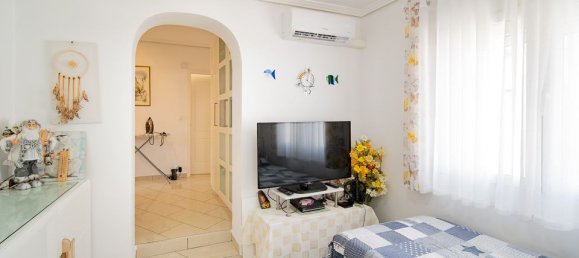 4 bedrooms Villa in Alicante, Spain No. 177171 23