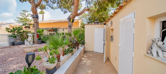 4 bedrooms Villa in Alicante, Spain No. 177171 35