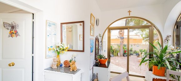 4 bedrooms Villa in Alicante, Spain No. 177171 5