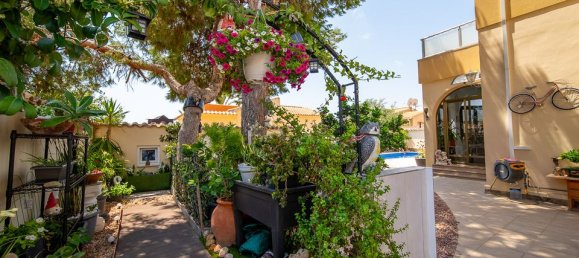 4 bedrooms Villa in Alicante, Spain No. 177171 44