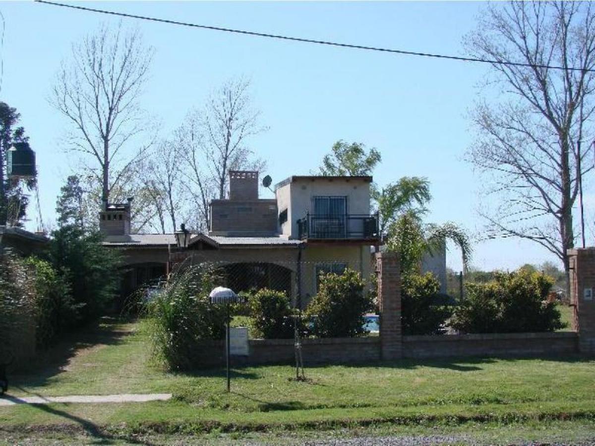 Дом с 3 спальнями в провинция Санта-Фе, Аргентина № 60308