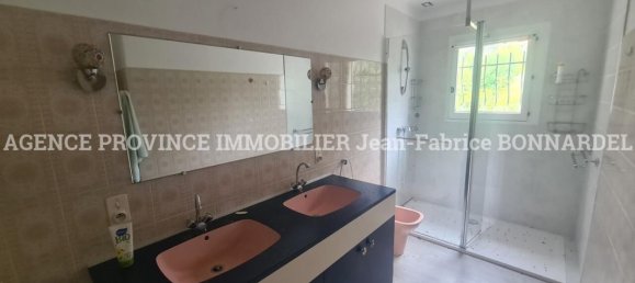 4 bedrooms House in Saint-Pantaleon-les-Vignes, France No. 201003 12