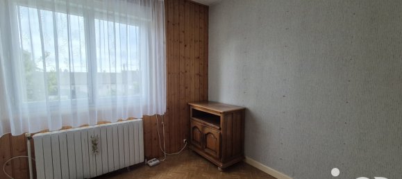 3 bedrooms House in Saint-Florentin, France No. 323229 11