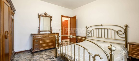2 bedrooms Apartment in Galliera, Italy No. 317378 24