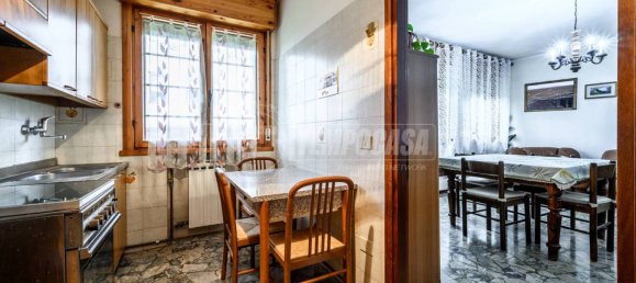 2 bedrooms Apartment in Galliera, Italy No. 317378 8