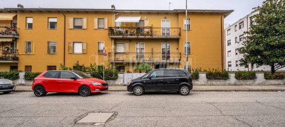 2 bedrooms Apartment in Galliera, Italy No. 317378 2