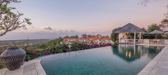 4 bedrooms Villa in South Kuta, Indonesia No. 3009 5